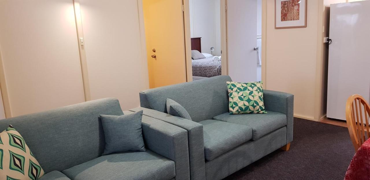 Park Avenue Holiday Units Albany Bagian luar foto